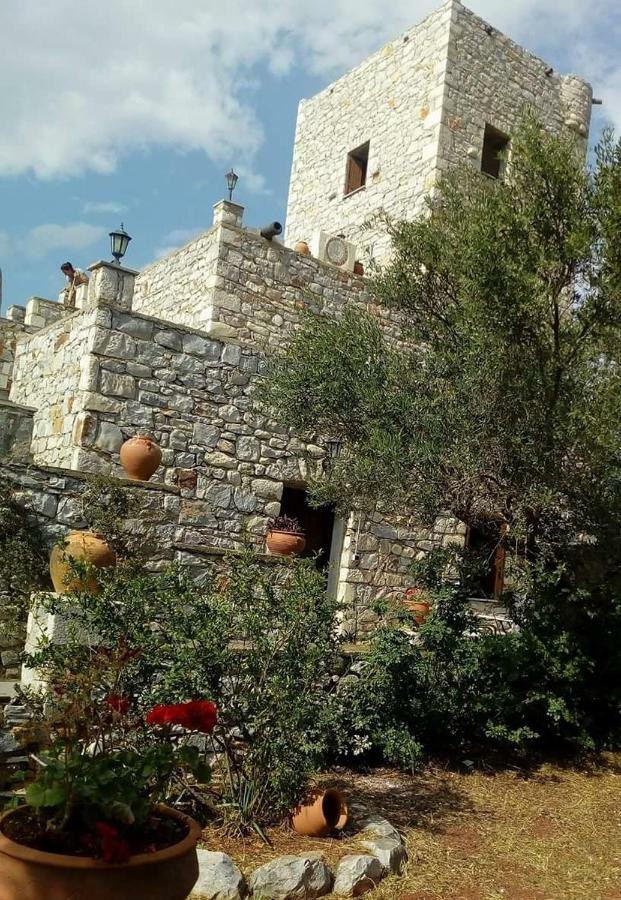 Pírgos Dhiroú Charouda Stone Tower 아파트 외부 사진